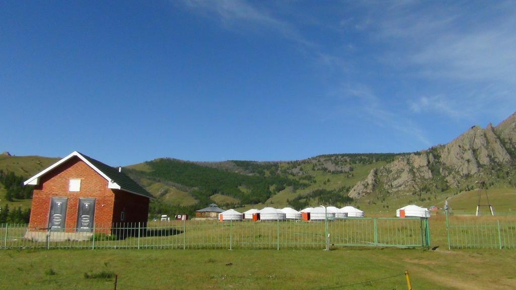 My Mongolia Eco Ger Camp Hotel Nalayh Luaran gambar
