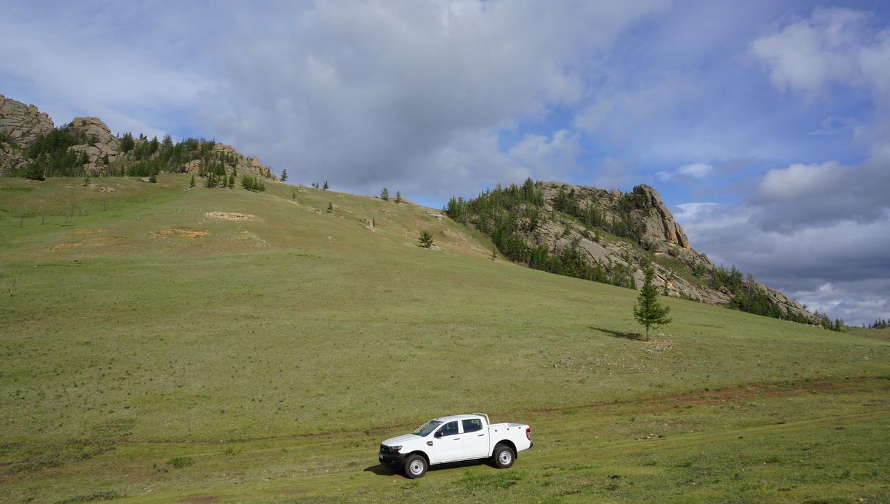 My Mongolia Eco Ger Camp Hotel Nalayh Luaran gambar